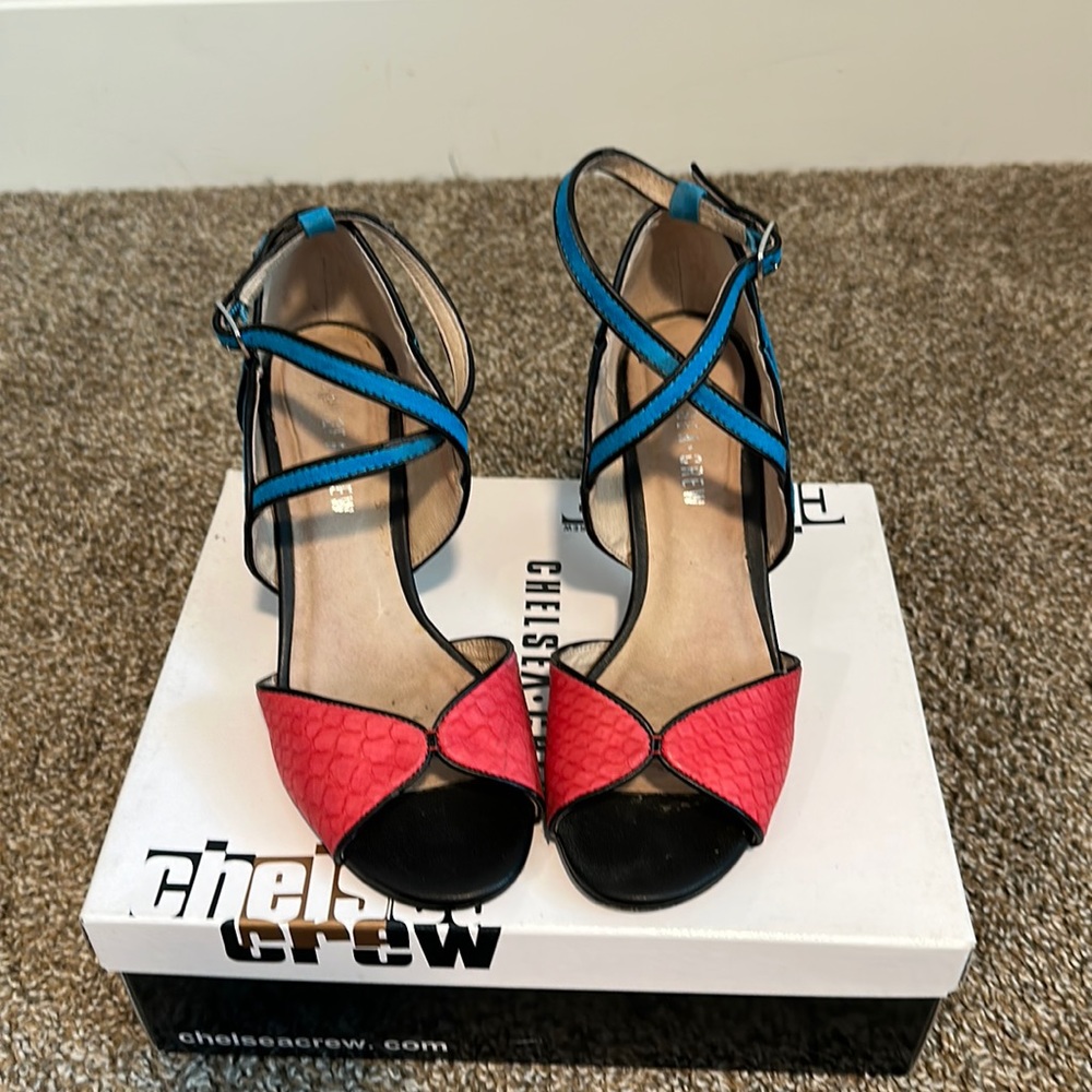 Chelsea Crew Nelly Red/Turquoise vintage retro style heels. Size 37 / 6.5